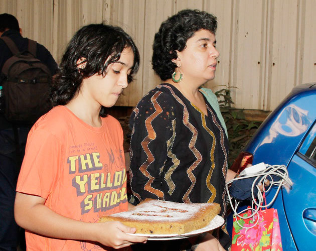 aamir khan first wife Reena with daughter Ira